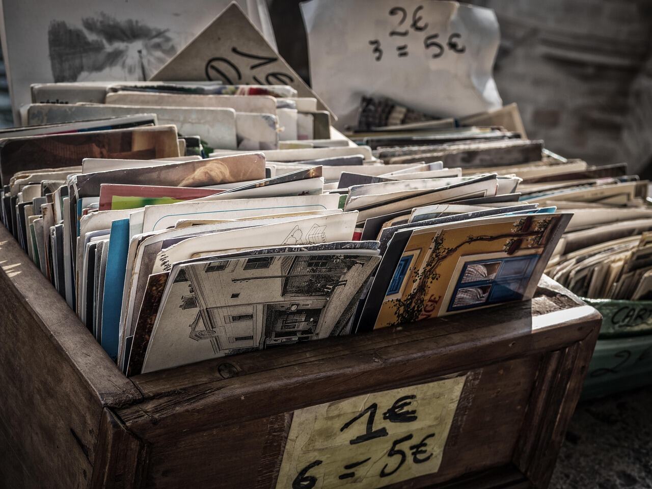 Les Marolles Flea Market, Brussels